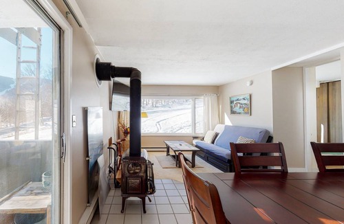 Warren Condo | 76 m² Condo ∙ 3 bedrooms ∙ 8 guests