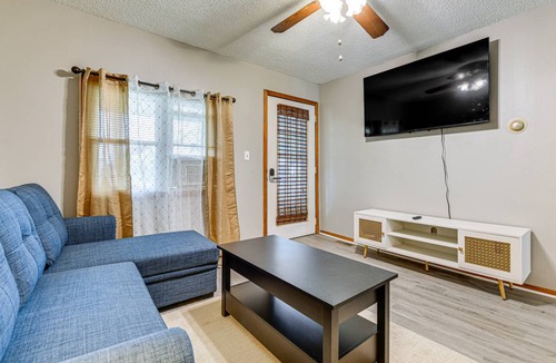 North Tonawanda Apartment | 78 m² Apartment ∙ 2 bedrooms ∙ 4 guests