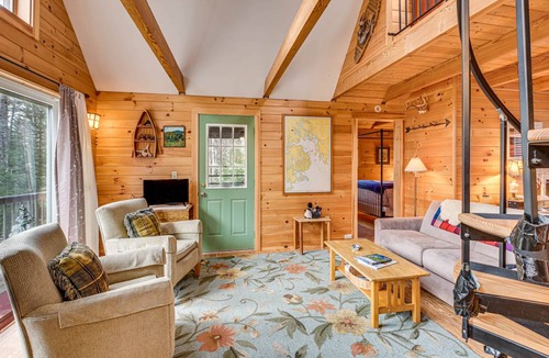 Lamoine House | 78 m² House ∙ 2 bedrooms ∙ 4 guests