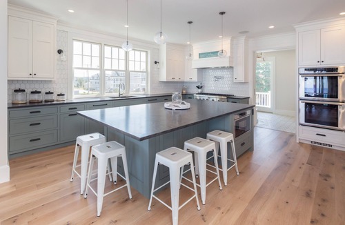 Ogunquit - Wells House | 9 Bedroom Ocean Front House, Private Moody Beach