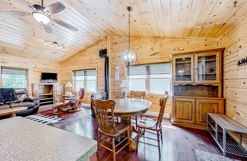 Wevertown Cottage | 93 m² Cabin ∙ 1 bedroom ∙ 2 guests