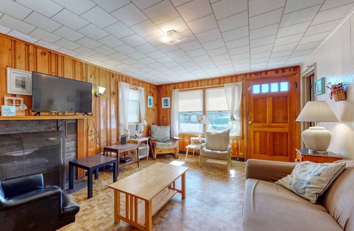 Seabrook Cottage | 93 m² Cabin ∙ 3 bedrooms ∙ 6 guests