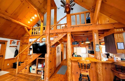Nelsonville Cabin | A couple's get-away in the woods.