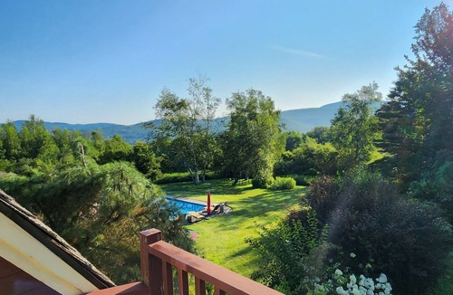 Pownal House | A cozy home nestled in the Green Mountains of Vermont!