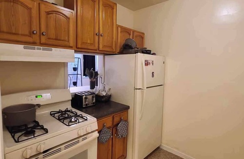 Yonkers Apartment | A Room In Yonkers