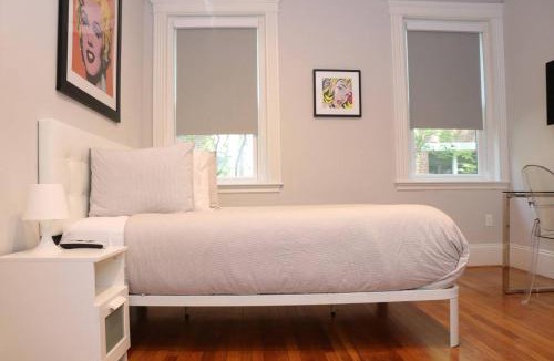 Griggs Park Apartment | A Stylish Stay w/a Queen Bed, Heated Floors. #35