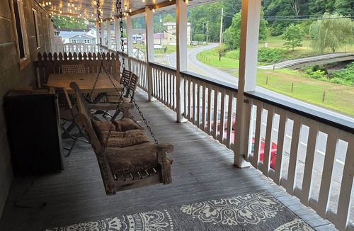 Cora Apartment | Adventure Awaits in a 2 Bedroom apartment in Logan WV. Hatfield McCoy or Hunting