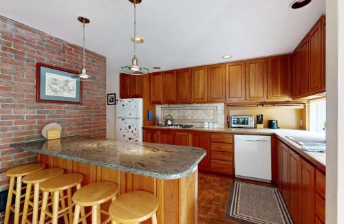 Stowe Area House | Adventure Basecamp