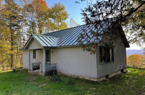 Greensboro Cottage | Affordable 2-Bedroom Cottage, Nearby Private Access to Caspian Lake