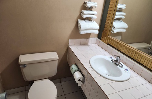 Williamstown Hotel | Affordable and clean place to stay