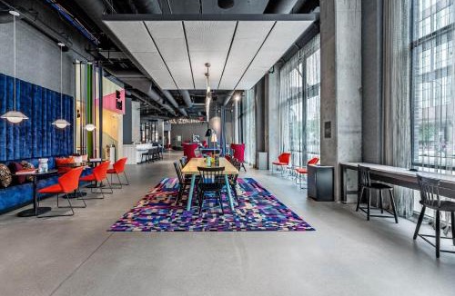 Easton Hotel | Aloft Columbus Easton