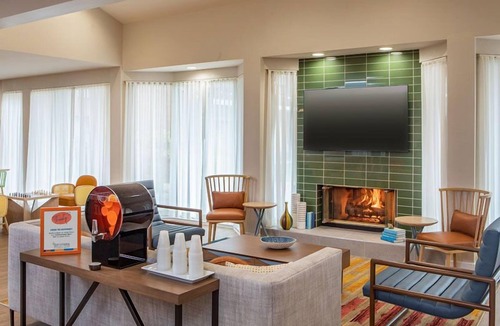 Foxboro Hotel | Always a Great Idea To Unwind! 3 Relaxing Units, Near Gillette Stadium