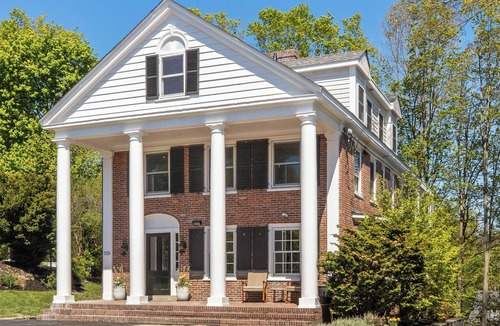 Andover Apartment | Amazing 3 Bedroom 3 Bath, Fully Renovated, Central Andover Location