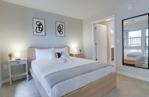 Jefferson Manor Apartment | Amazing apartment with easy access to the metro
