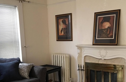 Trenton House | Amazing home in historic Berkeley Square