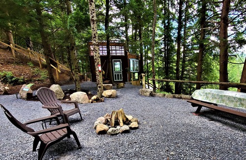 Boonville Cabin | AMAZING TREE HOUSE ON BLACK RIVER NEAR OLD FORGE, NY