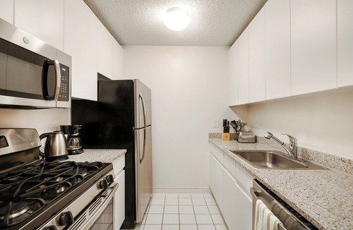 Upper East Side Apartment | Amazing UES Luxury 2 Bedw/Gym, Pool,Laundry #6187