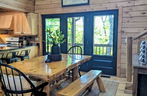 Slaty Fork Cabin | Amazing Views! 5-bedroom cabin only 5 miles from Snowshoe Village