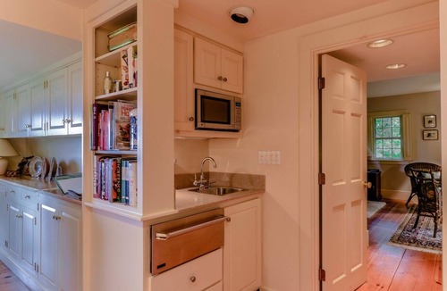 Gilford House | Antique charm, modern amenities, lake and mountain views