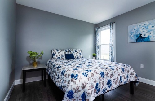 Downtown Niagara Falls Apartment | Apartment ∙ 1 bedroom ∙ 2 guests