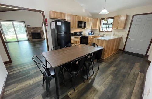 Apple Valley Condo | Apple Valley Lake, Pools and Beaches! Guest passes available for a fee.