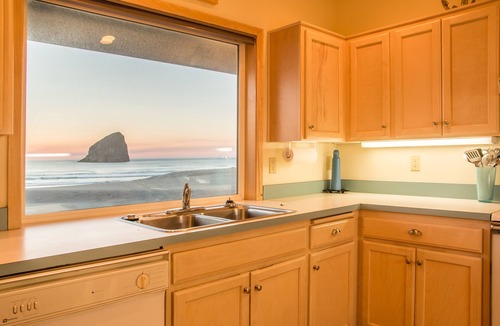 Kiwanda Shores House | At Last #112 - Oceanfront home, direct beach access, wall of windows.