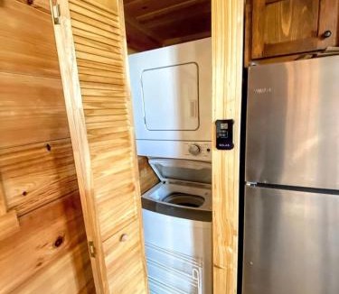 Twin Mountain House | B10 NEW Awesome Tiny Home with AC Mountain Views Minutes to Skiing Hiking Attractions
