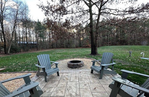 Greenwood House | Backroad Getaway -Brand New 3-bedroom retreat near Sports at the Beach & DE Turf