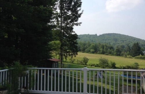 Beaver Dams Apartment | Barb and Barb's Country Getaway