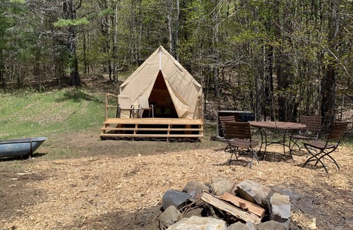 St. Johnsbury RV Rental | Base Camp Glamping @ Wedding Hill