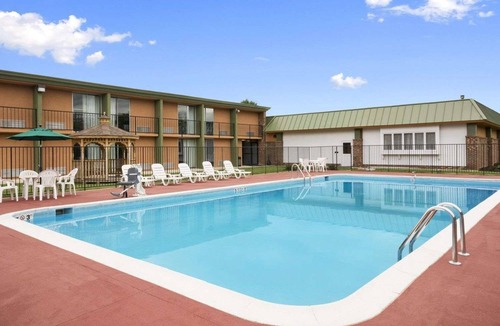 Salem Hotel | Baymont by Wyndham Salem Roanoke Area