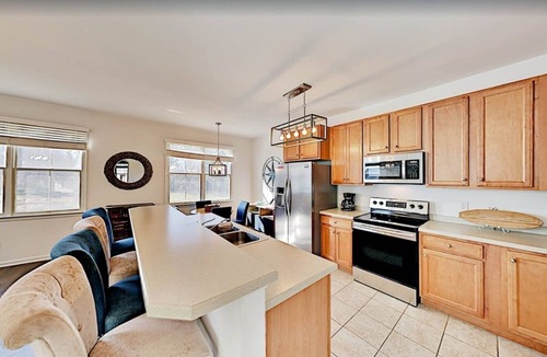 Sun Ridge House | Bayside Resort Golf Club Townhome-Walk to pool, playground, tennis. Sleeps 11