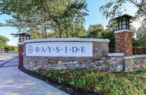 The Commons House | Bayside Resort! Spacious Townhome-Sleeps 13-Pools, Beach, Bikes, Pond, Golf!