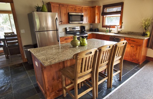 Lake George Cottage | Beach Cottages at Lake George
