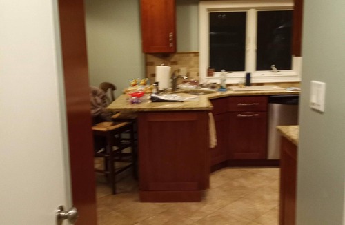 West Hills House | Beautiful 3-bedroom house with WiFi in Huntington