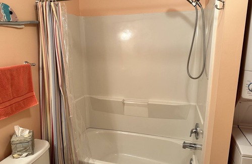 South End Condo | beautiful 3 bedroom 2 full bath within walking distance from the beach.