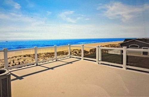 Surf City House | Beautiful Beachfront Home