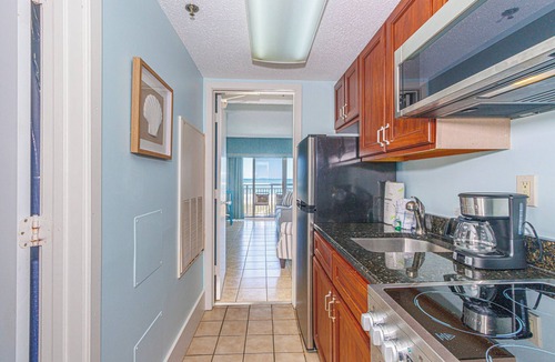 Myrtle Beach Condo | Beautiful Condo! Direct Oceanfront - 1 bedroom, 1 bath - Atlantica 200