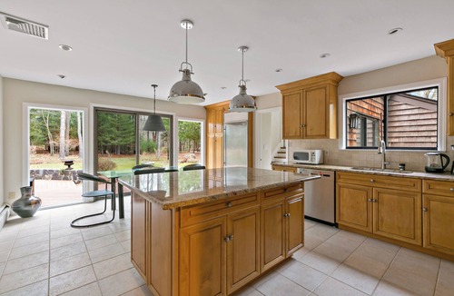 Pound Ridge House | beautiful contemporary house , only one hour from Manhattan
