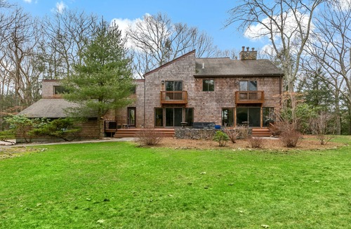 Pound Ridge House | beautiful contemporary house , only one hour from Manhattan