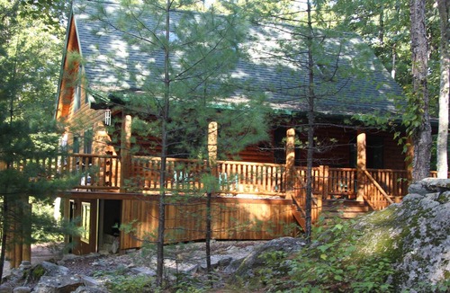 Moultonborough House | Beautiful Log Home in Suissevale on Lake Winnipesaukee with Beach Access