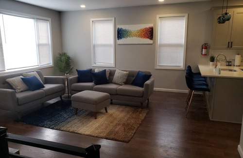 Paterson Apartment | ✔Beautiful Luxury Apartment ✔15 mi from American Dream Mall & Prudential Center.