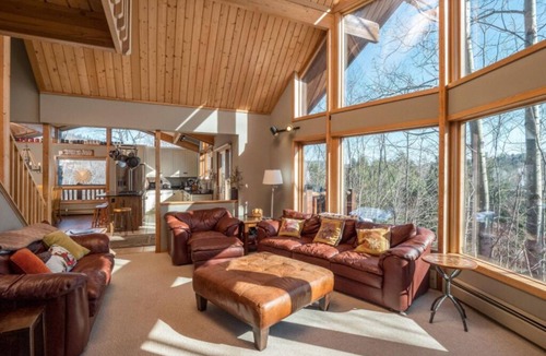 Sunday River Area House | Beautiful Mountain Home - Next to Sunday River