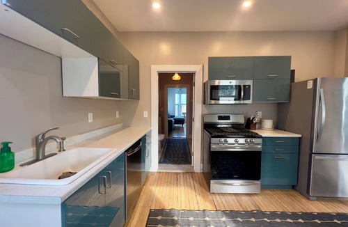 East End Apartment | Beautiful NEW apt on top of Munjoy Hill with private deck and private parking.