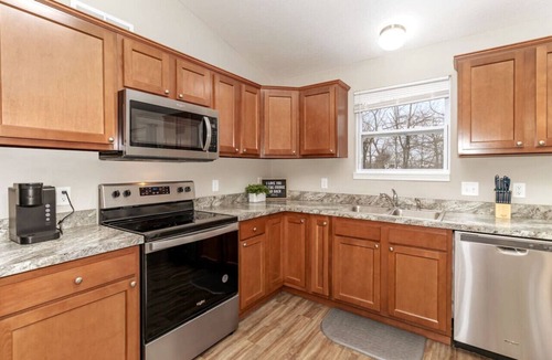 Hamilton House | Beautiful NEW Home among the Nook in Hamilton, OH