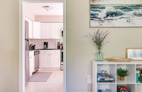 Hampton Bays House | Beautiful newly renovated Hampton Bays home w/heated pool close to ocean beaches