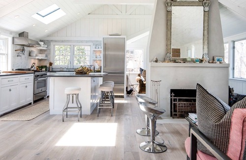 Noyack Cottage | Beautiful Sag Harbor ~ Steps From The Water ~ PUBLISHED IN GOOD HOUSE KEEPING