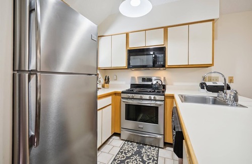 Killington Condo | Beautiful two bedroom condo on site spa & fitness center Woods 26