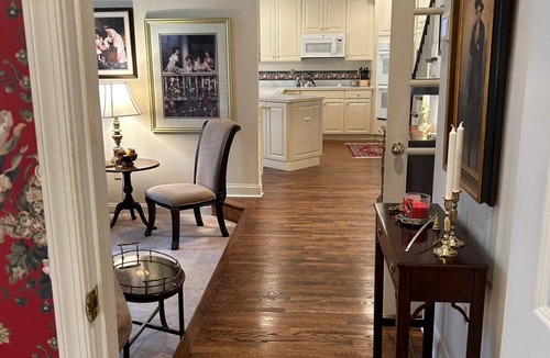 Tabernacle Villa | Beautiful Spacious 4-bedroom villa in welcoming Medford/Southampton
