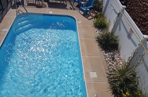 Seaside Heights Condo | Beautifully decorated 2bd/2bth condo,POOL,Steps to Beach, 6 beach badges #2229